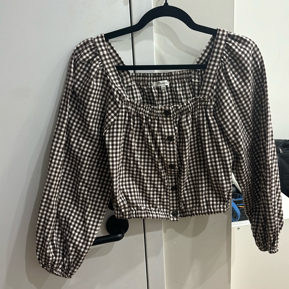 Madewell Puff Sleeve front button crop blouse